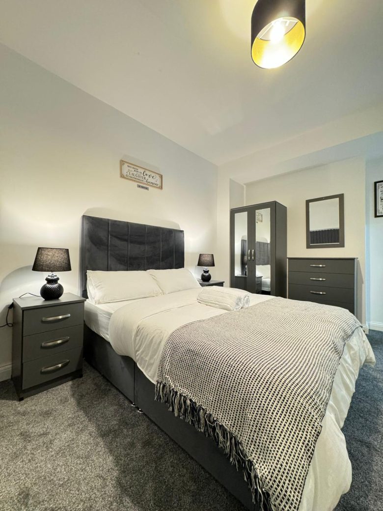 Superior double room at Icon Residencia in Withington